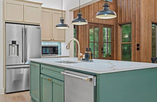 Lake Ouachita's Luxury Lake House - Foto 26