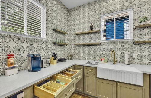 Pleasure Pier Stylish Stay Near Beach Games BBQ - Foto 17