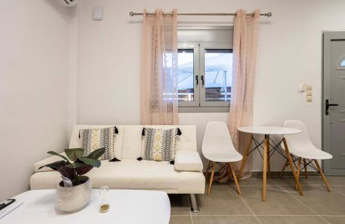 Filiatras Welcoming Hideaway - A Cozy Urban Escape - Foto 12