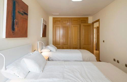 Atico Top Granada, Penthouse, 18-19th floor, City Centre, Views, Terrace, Free Parking - Foto 26