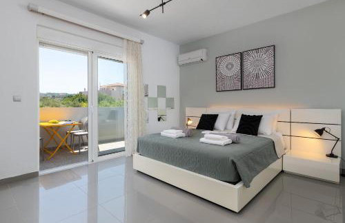 Niovis Villa - Photo 14