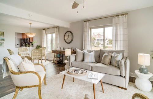 Beachfront Saint Helena Island Condo with Amenities! - Foto 5