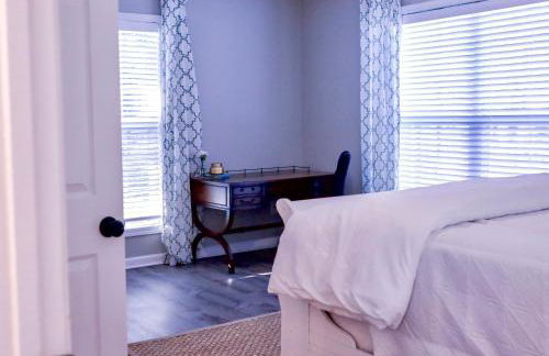 Sleeps 12! 5 BDRM-2 Kings,3 Queens-Deck & Patio-Mins to PI & Beaufort - Foto 34