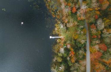 Lakefront Log Cabin, Private Lake Access w/Peloton - Foto 43