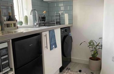 One bedroom Putney Village flat - Foto 22