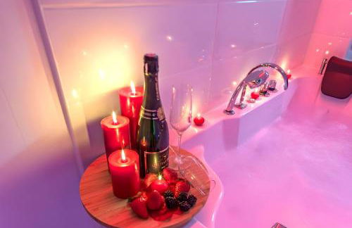 Balnéo hyper centre, Calme, Equipé, Proche gare, Wifi - Foto 16