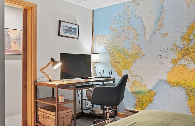 Waterside Haven by Avantstay Lakefront Hot Tub Game Room Fire Pit - Photo 29