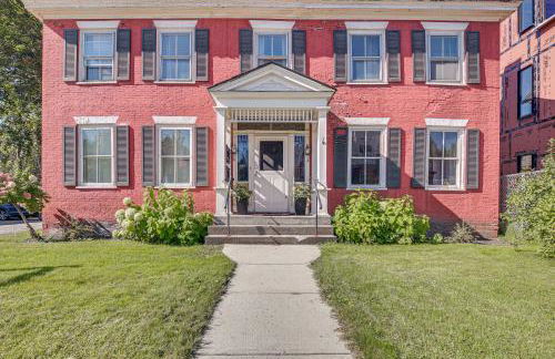 Hike and Leaf Peep Couples Retreat in Waterbury! - Foto 22