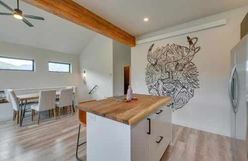 Quiet Alpine Hideaway with Panoramic Mountain Views! - Foto 13