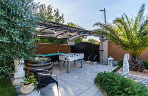 Beautiful Apartment In Porec - Foto 16