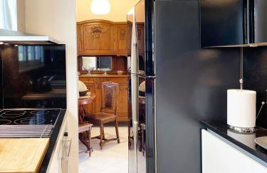 Blue Bay Vouliagmeni Luxury Apartment - Photo 26