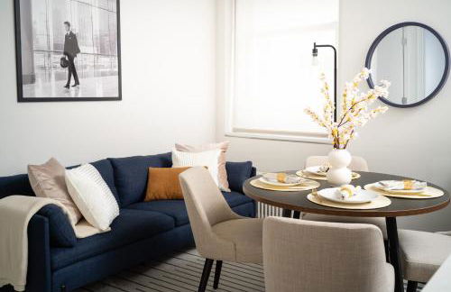 Luxury 2BD nr Wall St Gym Rooftop w/d - Foto 8