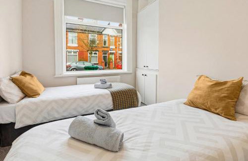 Manchester home, Sleeps 6, Contractor Friendly, Free Parking - Foto 16