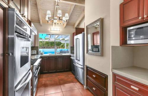 Near Downtown Palm Springs, 7 BD 7 BTH, 80FT Pool, Pickleball - Foto 25