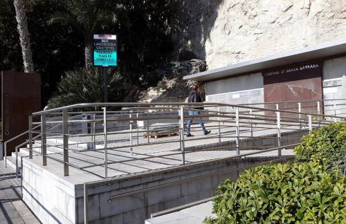 Magnífico Apartamento junto Playa y Centro Ciudad - Aire Acondicionado - Photo 32