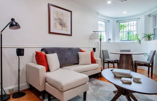 Fancy 1-BR in Central Location Parking available - Foto 11