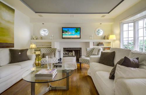 A Touch of Cape Cod in West Hollywood - Foto 5