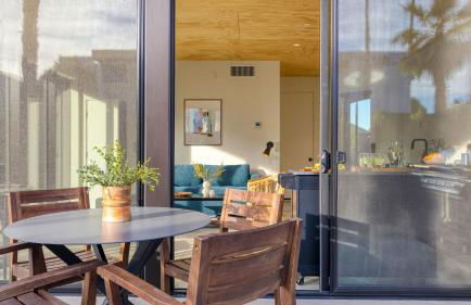 Blackhaus Suites by AvantStay – Modern Comfort in Downtown Palm Springs - Foto 54