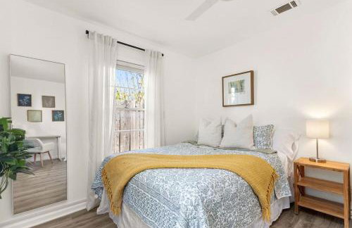 Stylish and Cozy 2BR in Vibrant East Austin - Foto 11