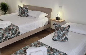 Christian Guest House - Foto 13