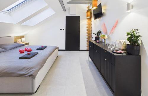 Romantic Studio Marki LoveAparts - Photo 3