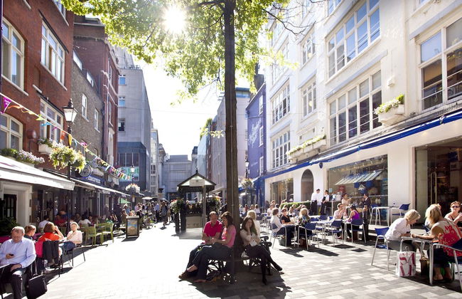 Premium St Christophers Place - Photo 20