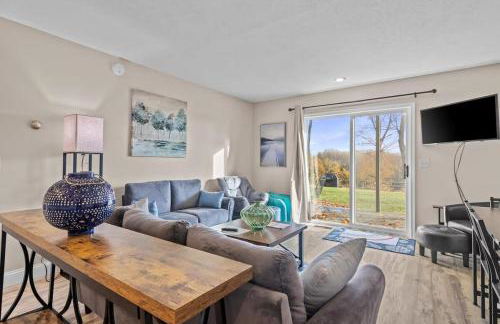 Spacious Hideaway in Torch Lake and Sunrise Views - Foto 25