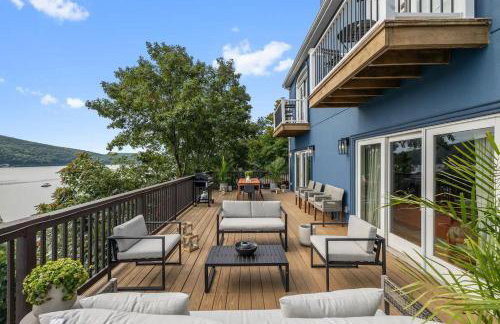 Lakeview Villa with Private Hot Tub, Firepit & Breathtaking Cliff Views - Foto 48