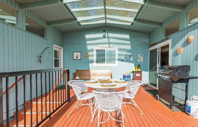 Wolf Beach Cottage by Avantstay Harbor Views - Photo 23