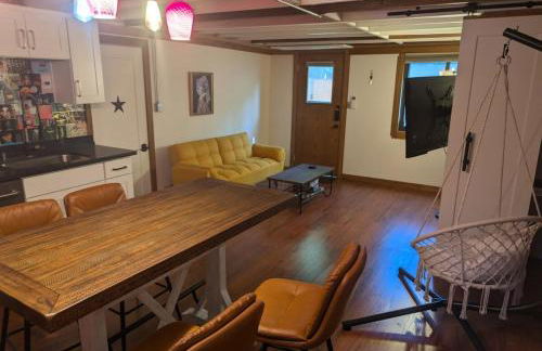 Entire ADU with hottub - Foto 40