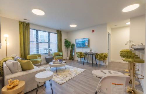 Opulence in Olive 4 bedrooms, 4 baths with 10 beds, Park 2 cars FREE - Foto 25