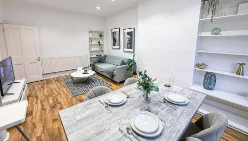 Stylish 2-Bedroom Apartment in Maida Vale near Little Venice & Paddington by Staylio London - Foto 3, storage, heating