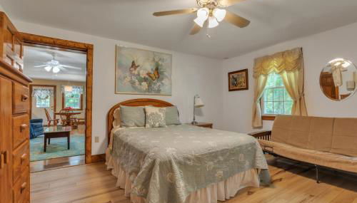 Cozy Bungalow Just Minutes from Mystic, Westerly Beaches, Boating and Casinos! bungalow - Foto 4