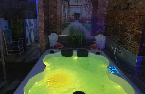 LA VEGUILLA DELUXE JACUZZi - Photo 14