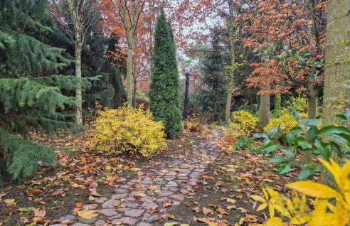 2 Bedroom Amazing Apartment In Obryta - Foto 9