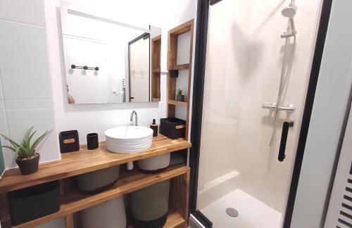 Plein centre- 90m Cathédrale - 2ch - 4 couchages - 6 personnes - Foto 6