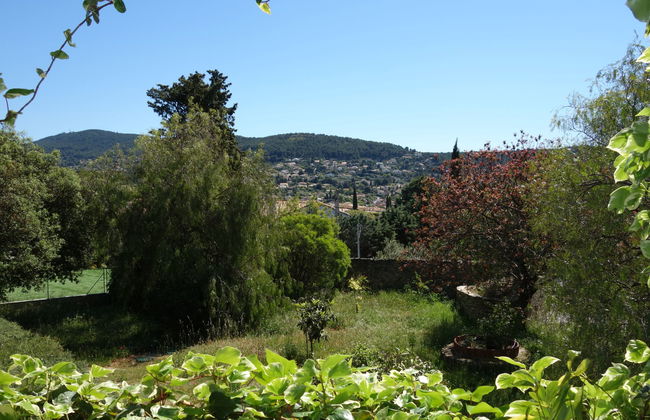 4 bedroom House in Ceyreste with private pool and garden - Photo 23