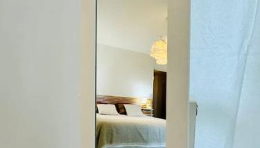 Bel Appartement Gare Centre Face aux Remparts 8 personnes Parking WIFI - Photo 2