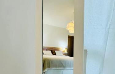 Bel Appartement Gare Centre Face aux Remparts 8 personnes Parking WIFI - Photo 2