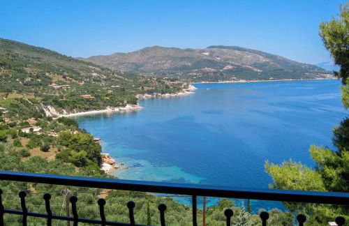 Villas Cavo Marathia - Photo 4