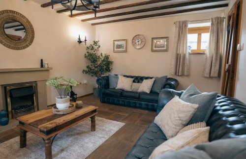 The Old Mill at Barnacre - Cosy cottage with private hot tub & pool access - Foto 48