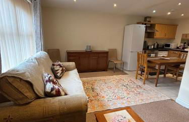 The Cozy Covert in Spondon, Derby - Foto 8