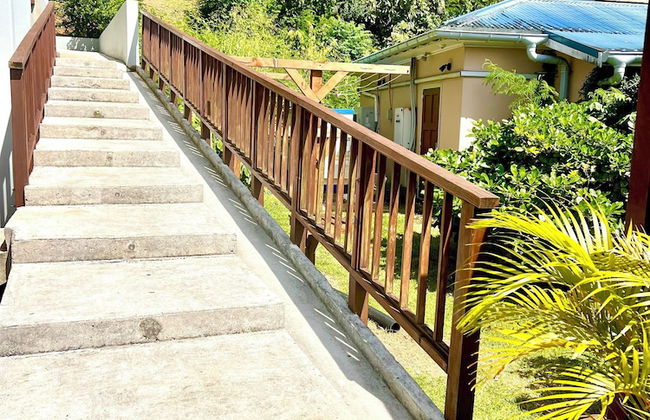 Nikao Hillside Suite - Photo 24