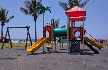 Apto completo com varanda gourmet a 50 mt da praia - Photo 32