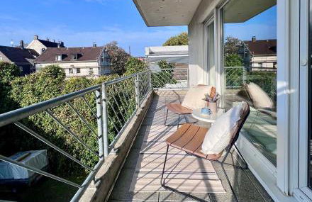 TIMELESS APARTMENT: FREE PARKING + BALCONY - Foto 21