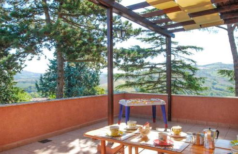 Cozy Home In Cappone Di Vallefoglia - Foto 15