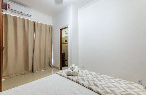 Excelente apartamento no melhor point de Itaúna a 100 m da praia - Foto 17