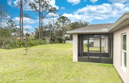 Coastal Vibes & Family Fun-Spacious 3BR, Kidz Zone, Desirable Neighborhood - Photo 22