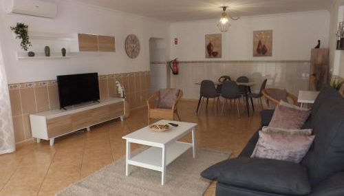 Sunny poolview Apartment - Foto 2