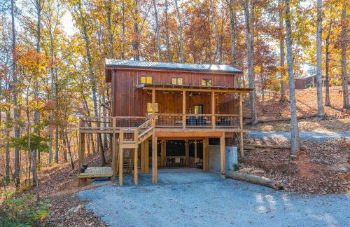 Cozy Cabin Retreat w/ Hot Tub & Nature Views - Foto 21